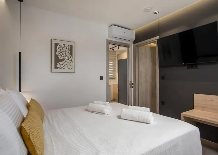 Kalithea Living Apartment